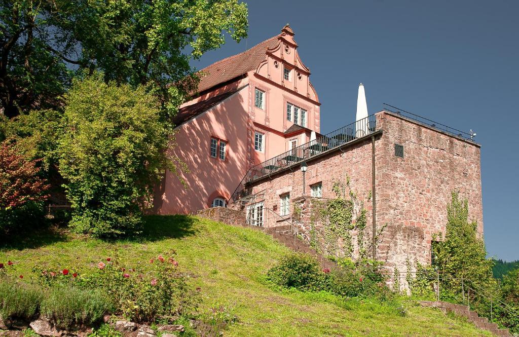 Schlosshotel Hirschhorn Luaran gambar