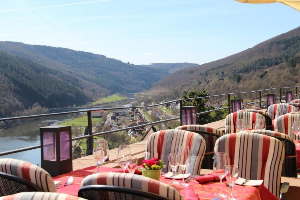 Schlosshotel Hirschhorn Luaran gambar
